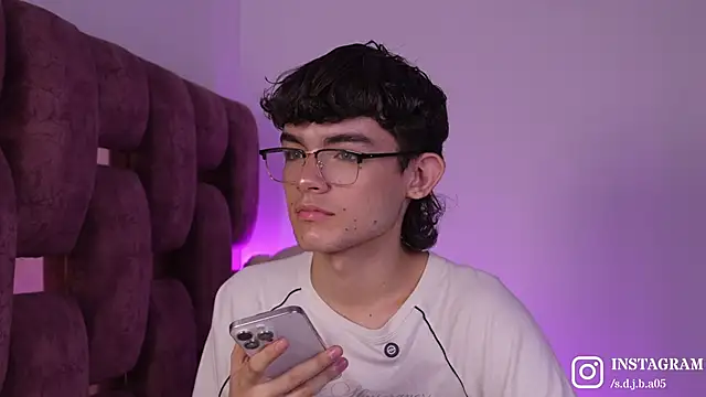 Angelo 018 online show from 29, 3, 2026