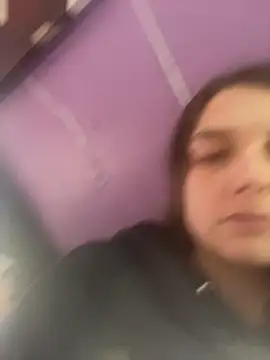 Snapshot of itzcheyduh chatting on 3, 10, 2025 itzcheyduh online show from 3, 10, 2025