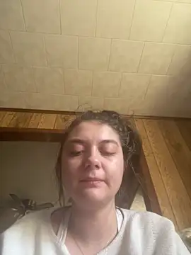 Snapshot of itzcheyduh chatting on 28, 2, 2026 itzcheyduh online show from 28, 2, 2026