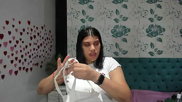 LindaBreeS online show from 11, 2, 2025