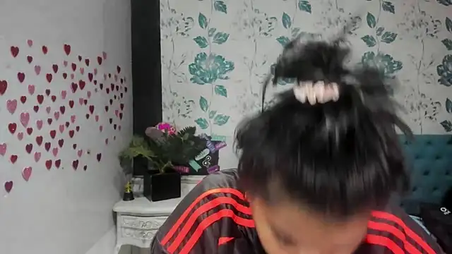 LindaBreeS online show from 20, 3, 2025