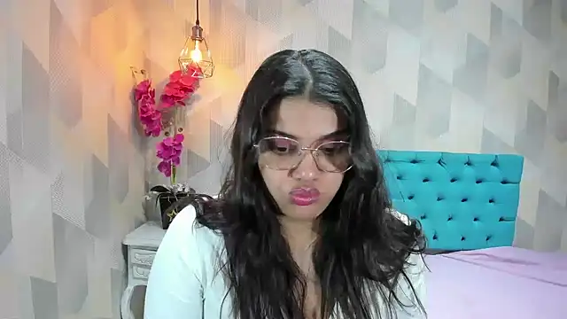 LindaBreeS online show from 1, 7, 2026
