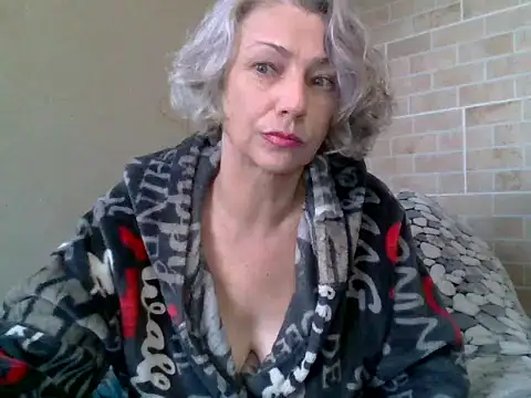 Lorie Carrie online show from 14, 10, 2025