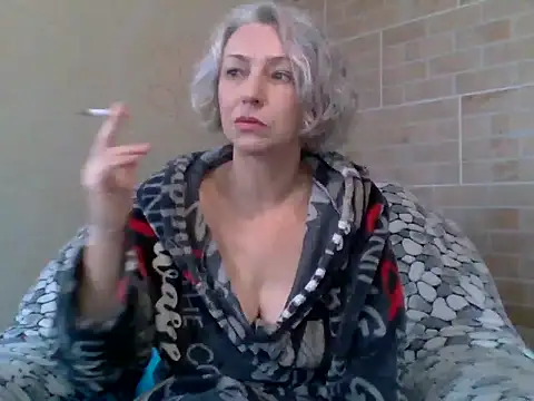 Lorie Carrie online show from 23, 10, 2025