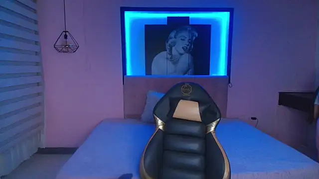 Andrea Ramos online show from 25, 2, 2025