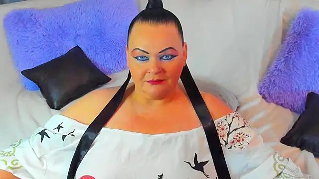 MilanaBiegert online show from 8, 1, 2025