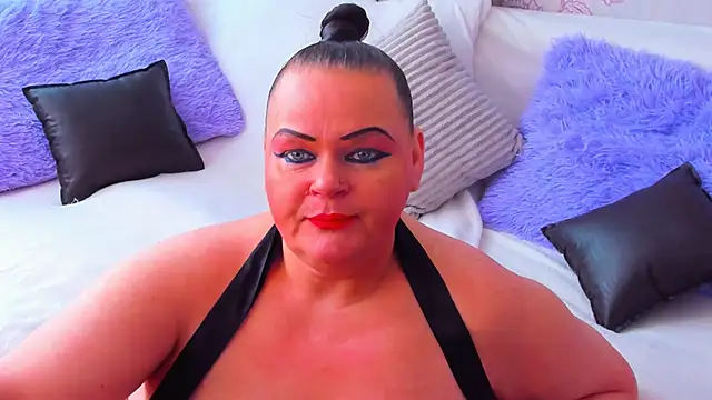 MilanaBiegert online show from 23, 2, 2025