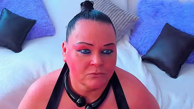 MilanaBiegert online show from 2, 3, 2025