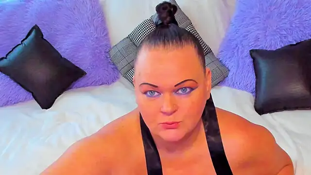 MilanaBiegert online show from 4, 10, 2025