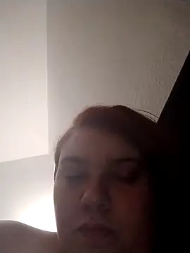 Snapshot of lolabun247 chatting on 31, 12, 2024 lolabun247 online show from 31, 12, 2024