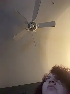 Snapshot of lolabun247 chatting on 8, 11, 2025 lolabun247 online show from 8, 11, 2025