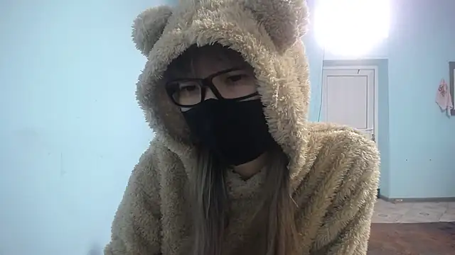 elllaaxx online show from 20, 2, 2025