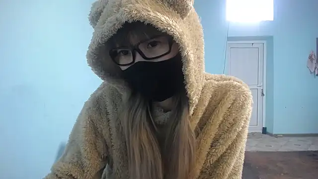 elllaaxx online show from 24, 2, 2025