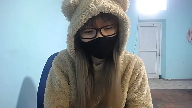 elllaaxx online show from 25, 2, 2025