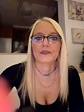 kikkastar online show from 14, 12, 2025