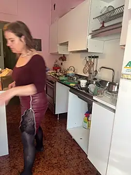 Sunbelxx online show from 7, 4, 2026