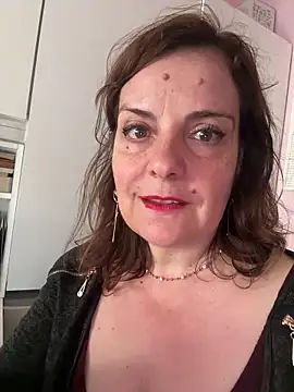 Sunbelxx online show from 14, 5, 2026
