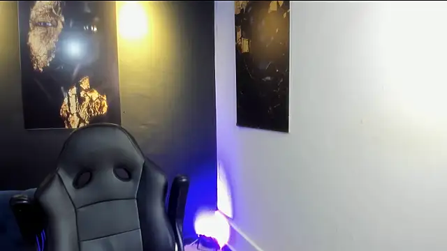 Big furry bear13 online show from 2, 12, 2025