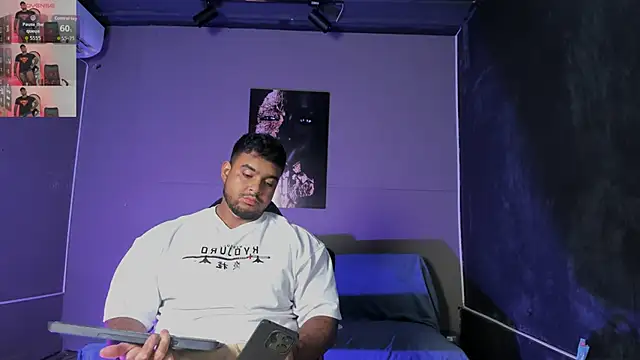 Big furry bear13 online show from 15, 4, 2026