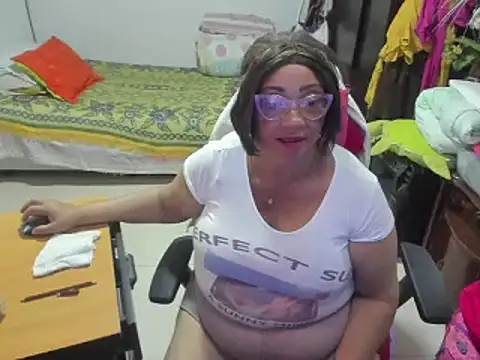 Mrs mommy  online show from 26, 2, 2025