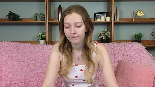 Ksuhesa online show from 22, 11, 2025