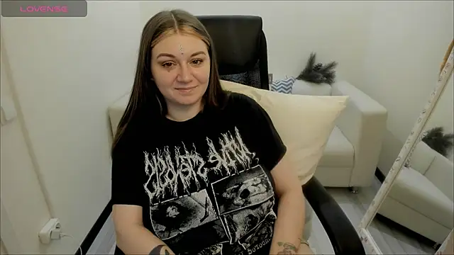 Snapshot of AlisaBacker chatting on 26, 12, 2024 AlisaBacker online show from 26, 12, 2024