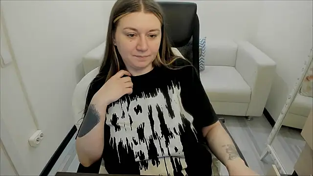 Snapshot of AlisaBacker chatting on 14, 3, 2025 AlisaBacker online show from 14, 3, 2025