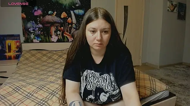 Snapshot of AlisaBacker chatting on 18, 9, 2025 AlisaBacker online show from 18, 9, 2025