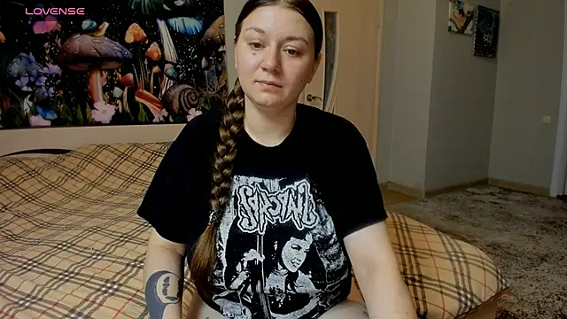 Snapshot of AlisaBacker chatting on 23, 9, 2025 AlisaBacker online show from 23, 9, 2025