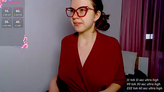 Sarah HS online show from 26, 4, 2026