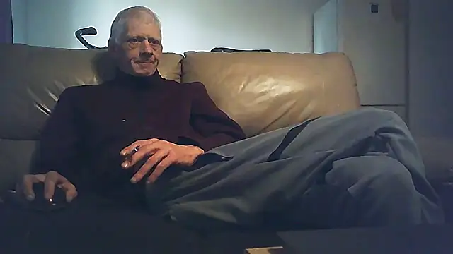 Snapshot of brenzs chatting on 23, 11, 2025 brenzs online show from 23, 11, 2025