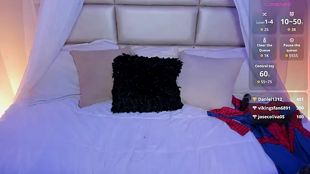 kristen kassi online show from 7, 10, 2025