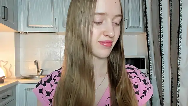 Snapshot of leslie_my_lovee chatting on 30, 10, 2025 leslie my lovee online show from 30, 10, 2025