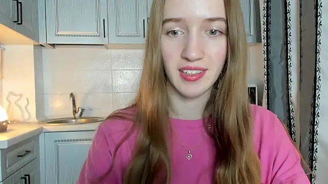 Snapshot of leslie_my_lovee chatting on 26, 11, 2025 leslie my lovee online show from 26, 11, 2025