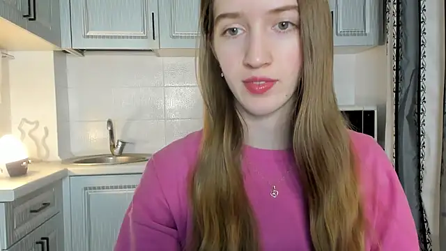 Snapshot of leslie_my_lovee chatting on 2, 12, 2025 leslie my lovee online show from 2, 12, 2025