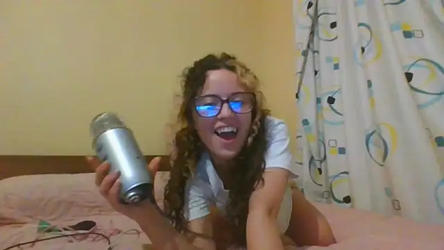 Snapshot of frikigyal chatting on 11, 2, 2025 frikigyal online show from 11, 2, 2025