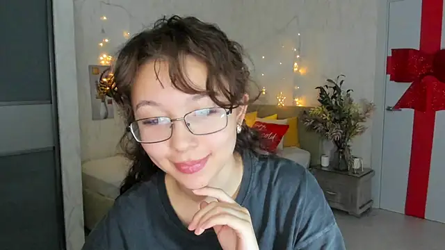 AgnieszkaBanana online show from 12, 2, 2025