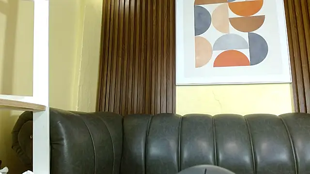 Nicole Ramires online show from 5, 2, 2026