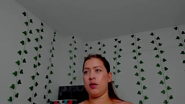 Miaa Garcia online show from 22, 10, 2025