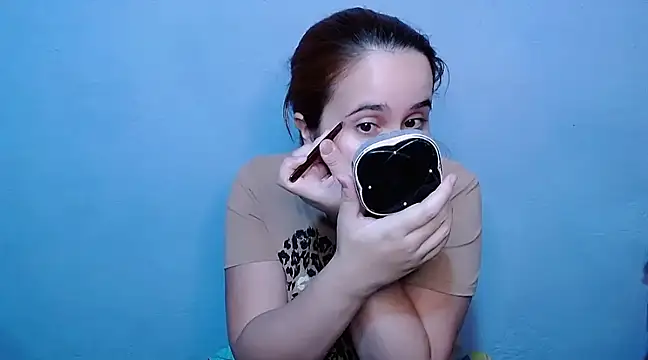 Snapshot of SubLayla01 chatting on 10, 1, 2025 SubLayla01 online show from 10, 1, 2025
