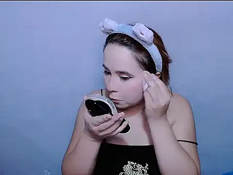 SubLayla01 online show from 21, 3, 2026