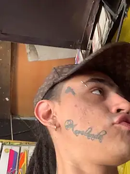 Snapshot of JovenDesobediente chatting on 9, 9, 2025 JovenDesobediente online show from 9, 9, 2025