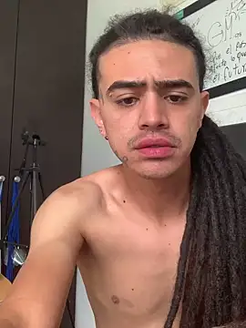 Snapshot of JovenDesobediente chatting on 16, 9, 2025 JovenDesobediente online show from 16, 9, 2025