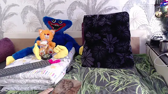 CamDiva113 online show from 8, 2, 2025