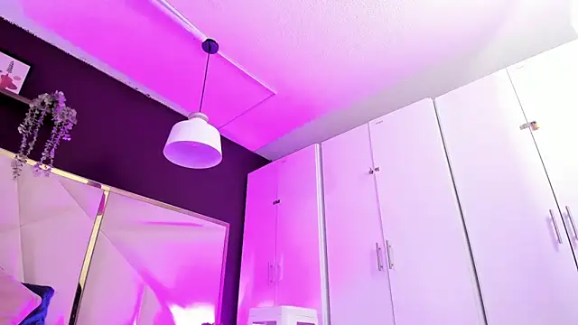 Snapshot of April_bowie chatting on 12, 2, 2026 April bowie online show from 12, 2, 2026