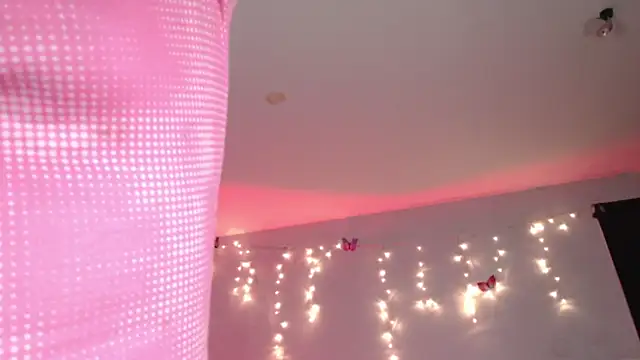 Hellen dumont online show from 27, 2, 2025