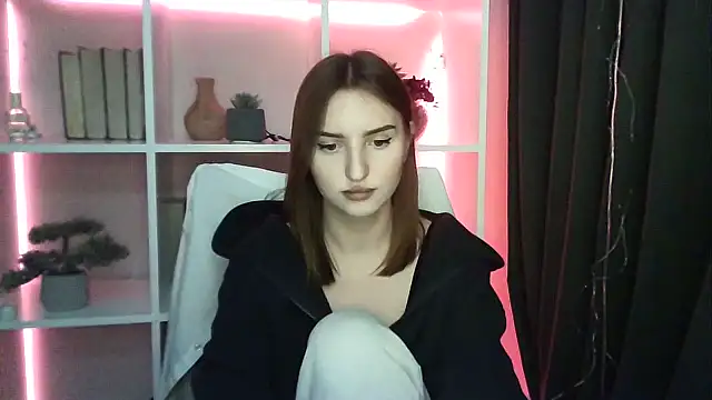 X Alisa online show from 16, 2, 2025