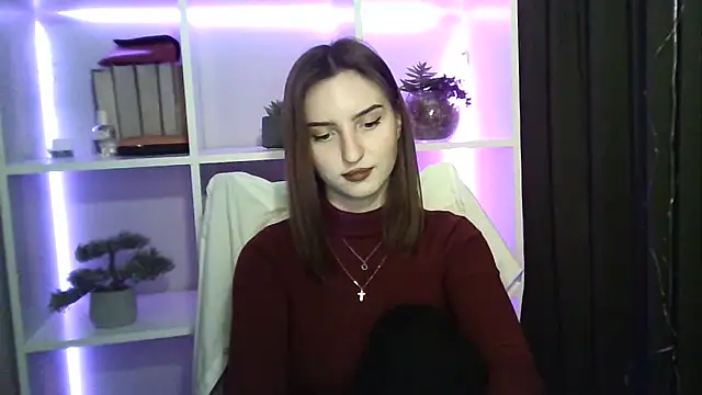 X Alisa online show from 4, 3, 2025