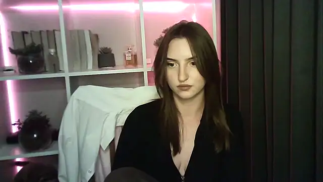 X Alisa online show from 17, 9, 2025