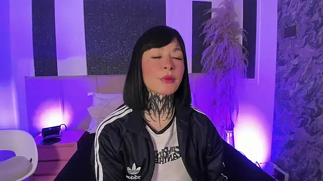 Scolw online show from 1, 12, 2025